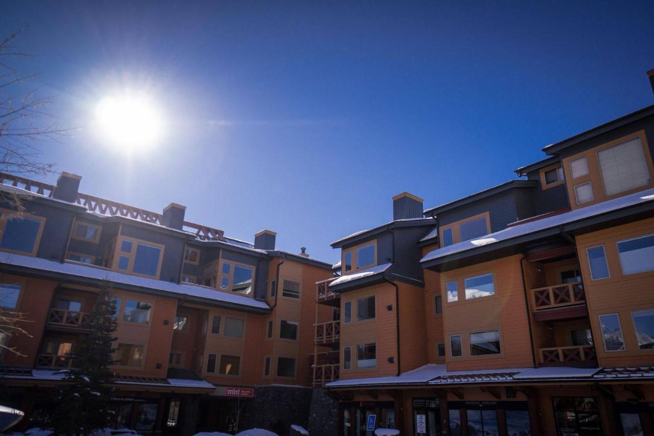 Wanna Get Away This Summer And Fall At The Crossing Canmore Kültér fotó